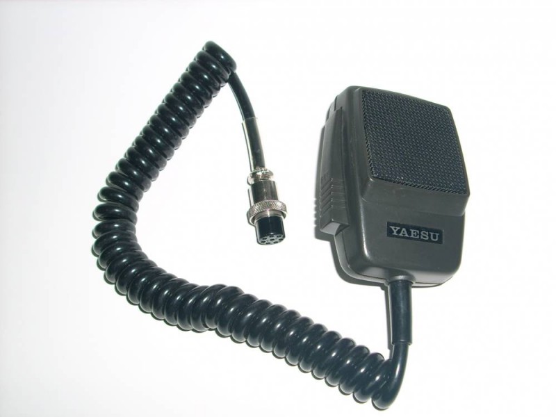 Yaesu MH-1 B8 mikrofon NOVO