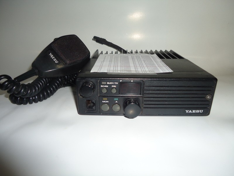 Yaesu VX1000 UHF